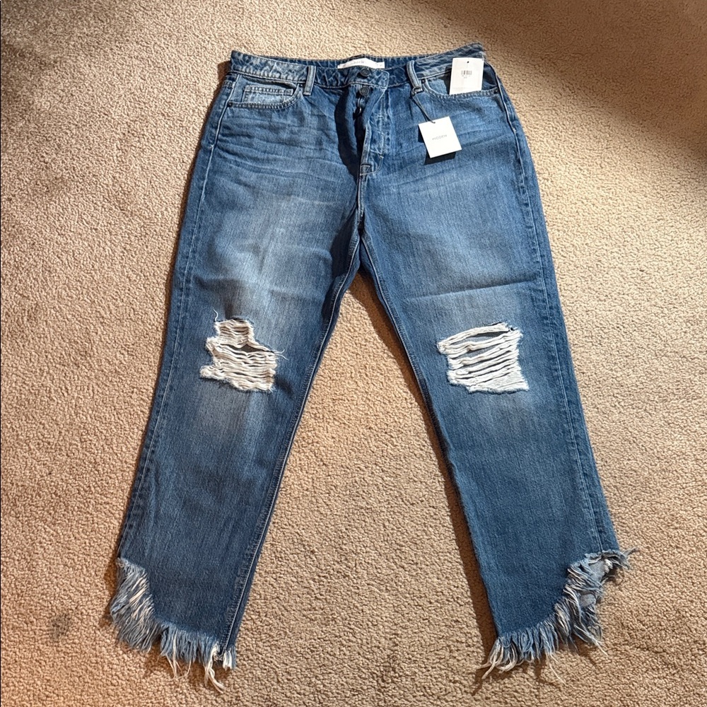 Women’s Straight Leg Distressed Blue Jeans - Unbranded